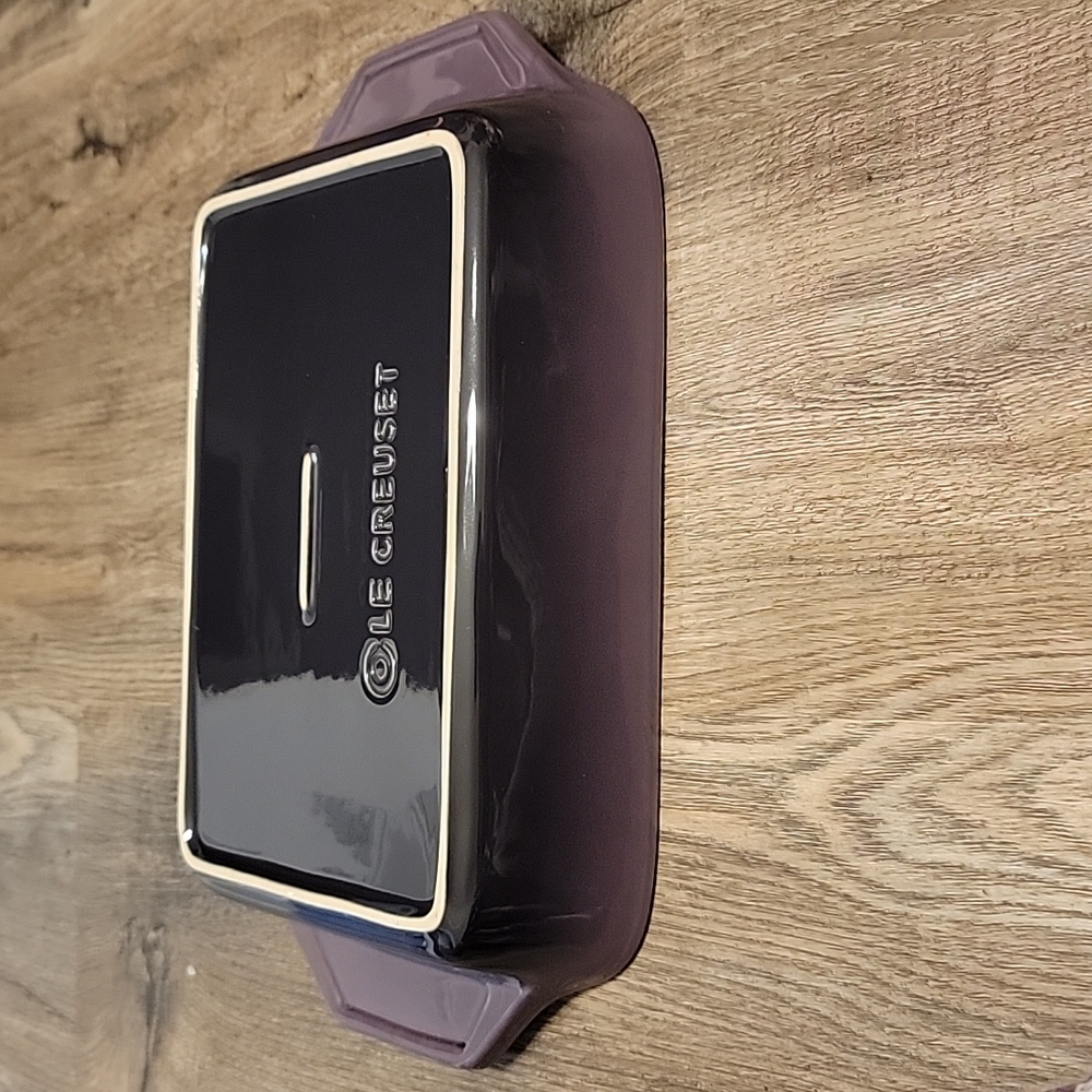 Le Creuset Cassis Stoneware Rectangular Dish - Picture 4 of 10